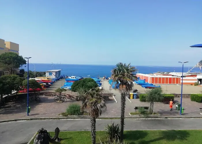 Riva Al Mare Flat Appartement *